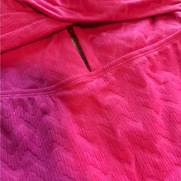 Cupshe Pink One Piece Swimsuit with Sweetheart Neckline - Picture 5 of 7